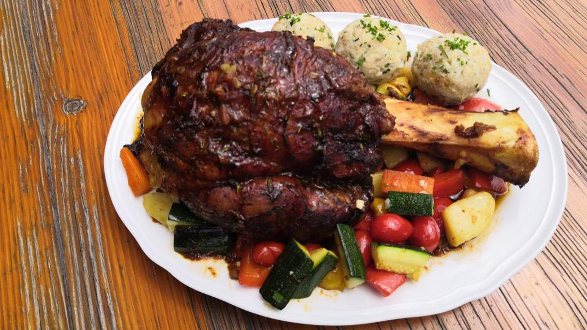 Knuckle of veal - Typical recipe from South Tyrol