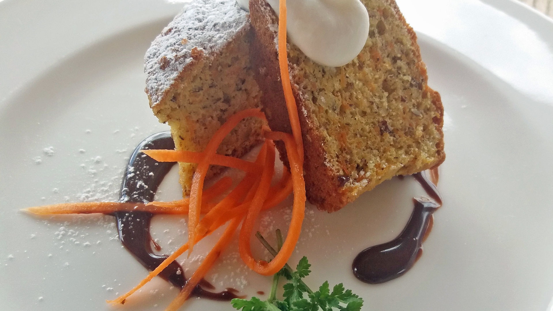 Carrot cake - Recipe from South Tyrol