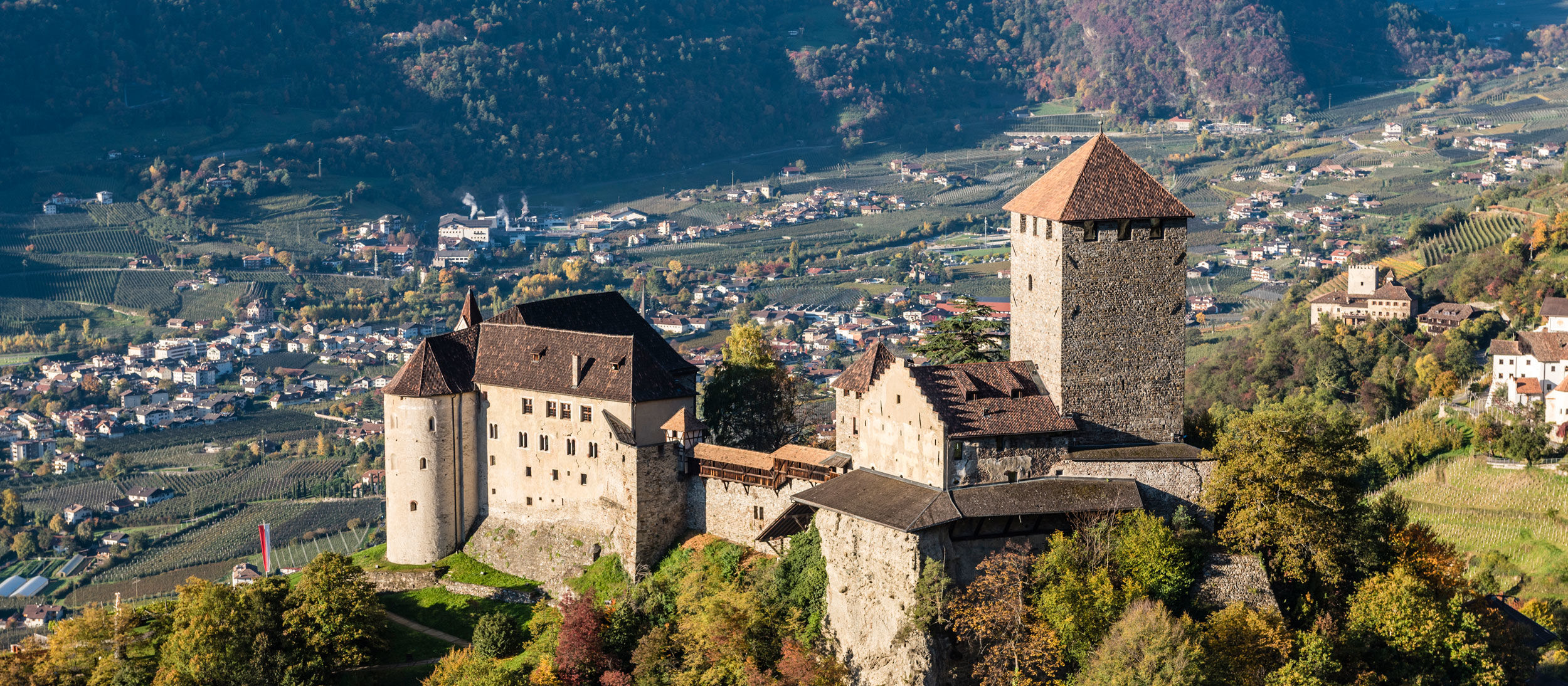 Schloss Tirol bei Meran Südtirol