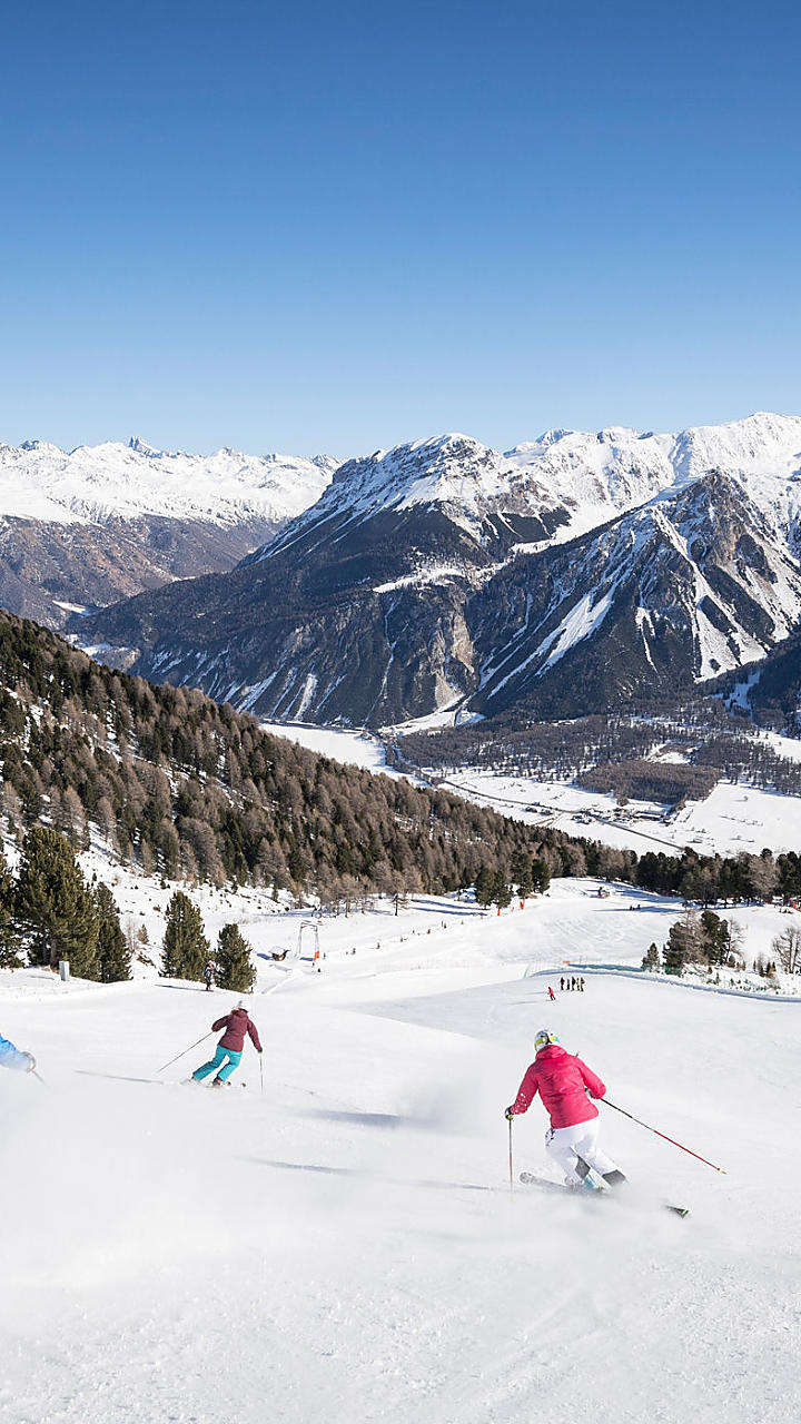 Skiing in South Tyrol: Alps winter holiday