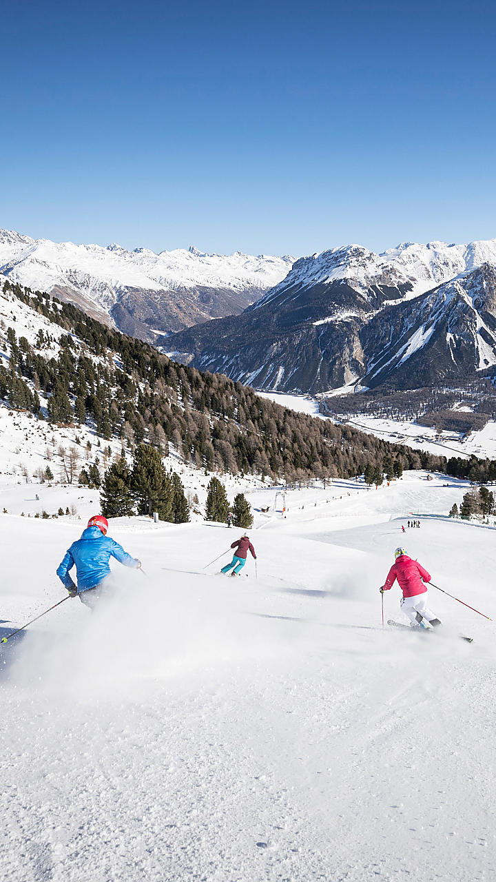 Skiing in South Tyrol: Alps winter holiday