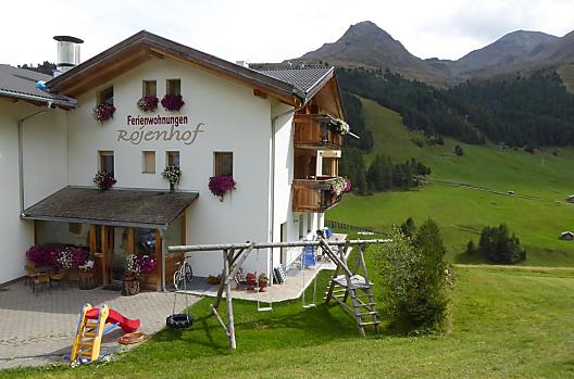 Rojenhof - list Photo