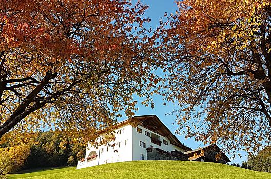 Vikolerhof - list Photo