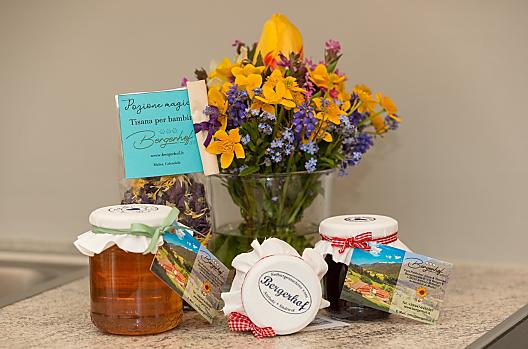 Herbal tea, dandelion honey and jam - just a small selection of our farm products