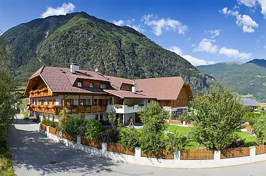 Huberhof - List Photo