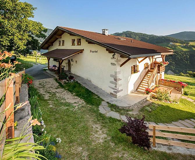 Fingerhof - gallery Photo