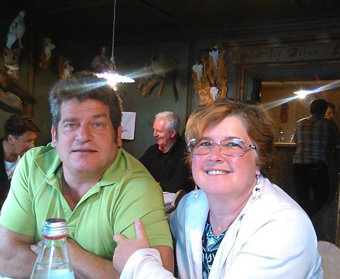 Wir Heinz und Eva heißen sie herzlich willkommen auf unseren Bauernhof 