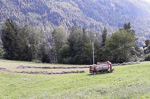 Das Grummet (2. Schnitt) wird eingebracht