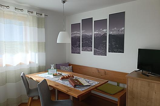 Ederhof - list Photo