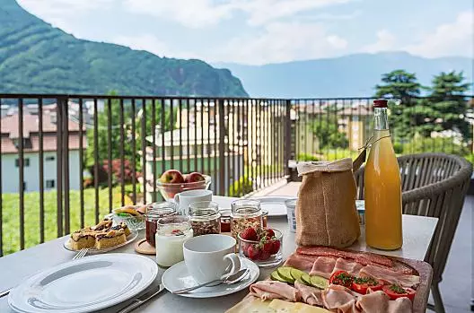 Frühstück mit Aussicht