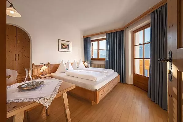 Gemütliches Doppelzimmer in Fichte mit Balkon