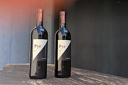 Felsenhof - product Photo