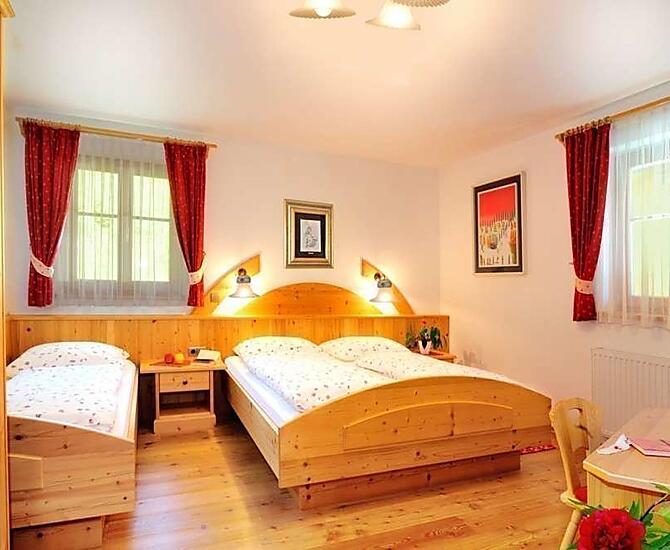 Ralserhof - Photo gallery Photo