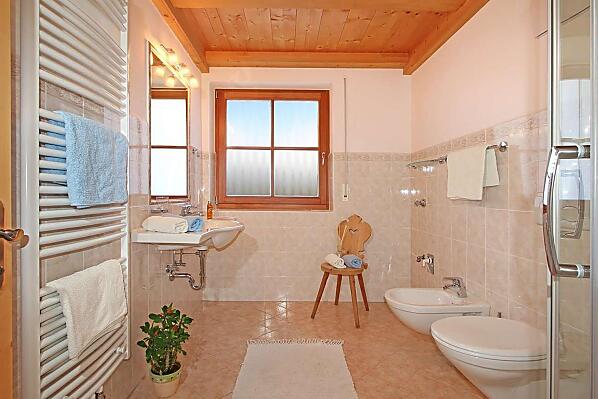 Niglutsch - room Photo