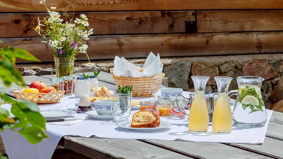 Breakfast in the garden area