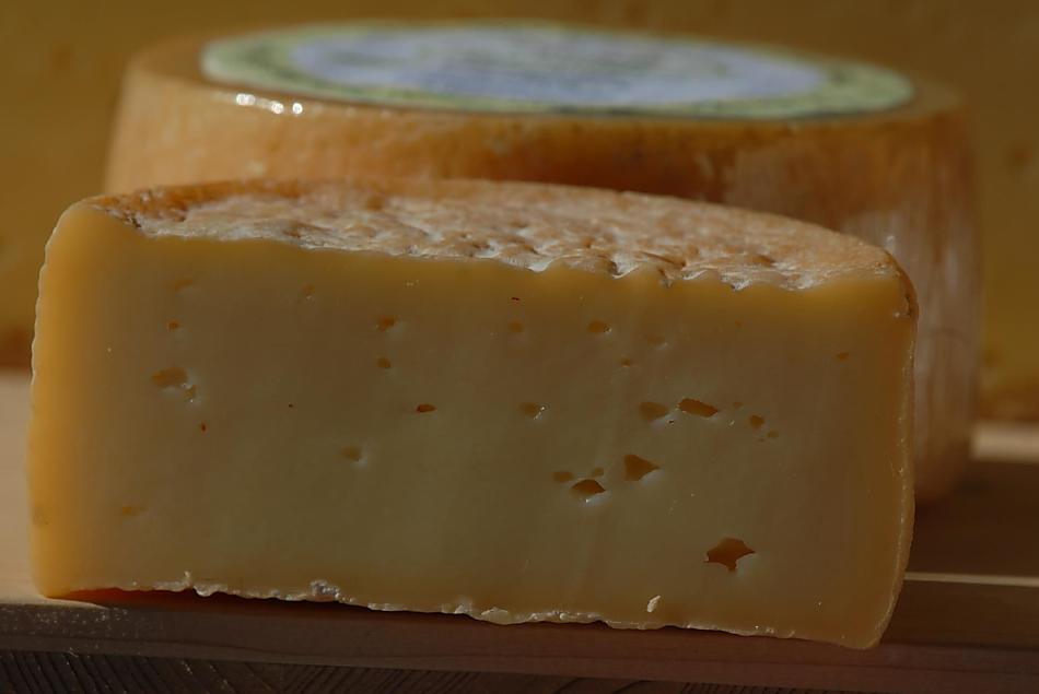 Martelller organic raw milk cheese