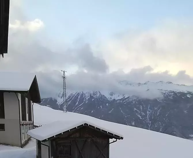 Schnee schaufeln