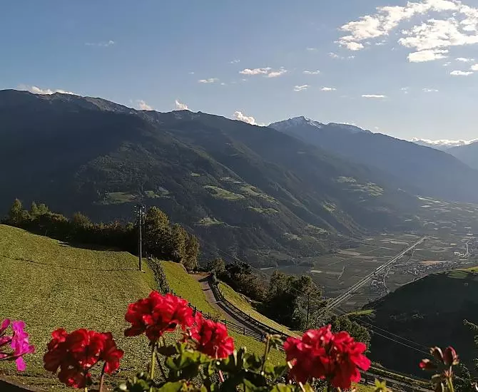 Balkonaussicht ins Tal