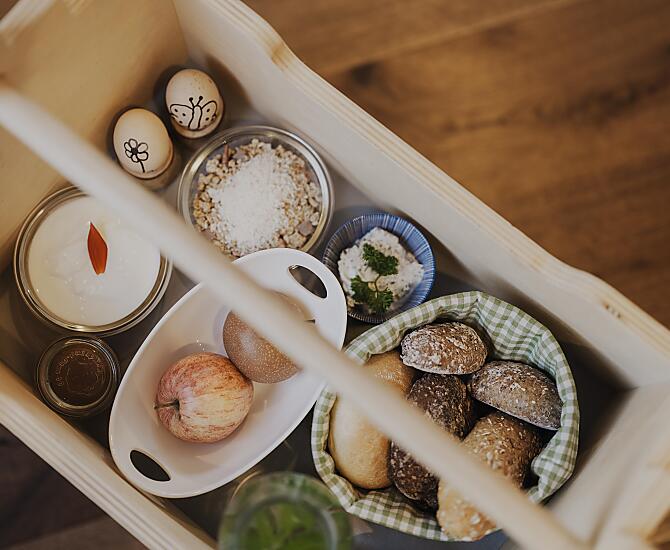 Our generously laden breakfast basket with lots of farm products