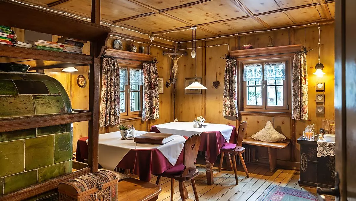 Our parlour from the 18th century