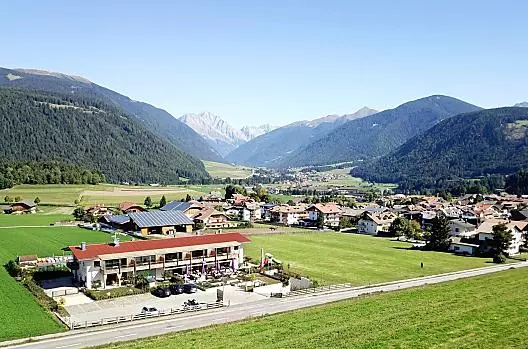 Lerchnhof - list Photo