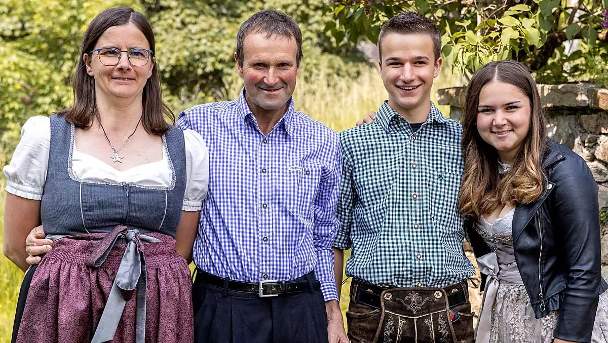 Wir, die Familie Breitenberger, heißen sie herzlich willkommen auf unserem Bio-Bergbauernhof.