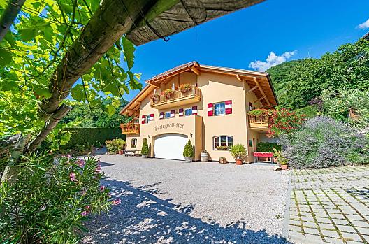 Bertagnollhof - list Photo