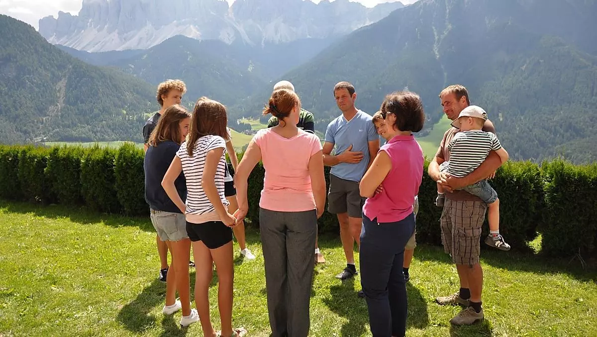 Exchanges and discussions enrich our work. Especially with a backdrop like this.