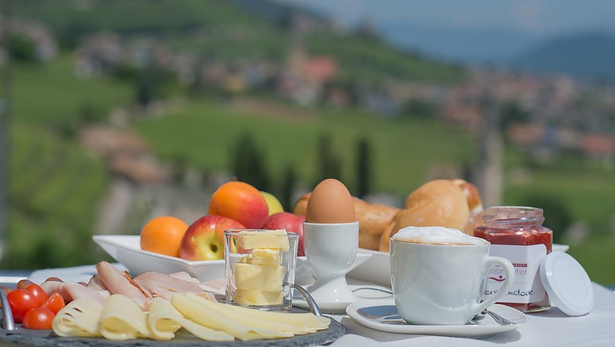 Breakfast with a view