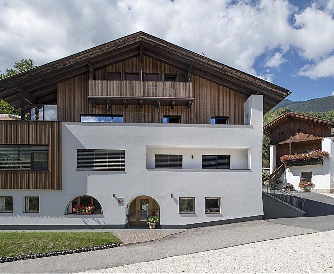 Der Gummererhof besteht aus drei Gebäuden.