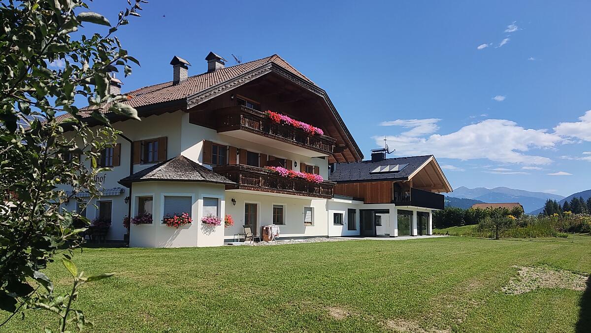 unser Bauernhaus mit Neubau